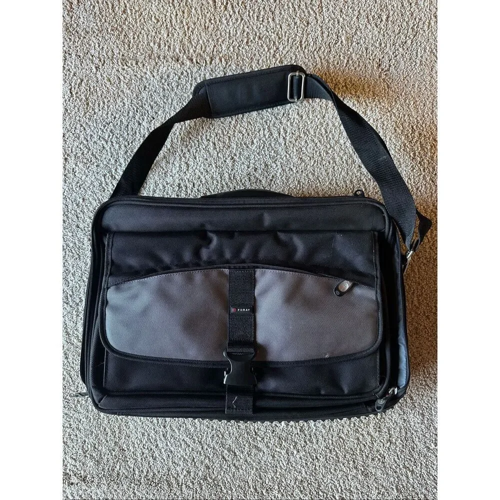 Foray briefcase